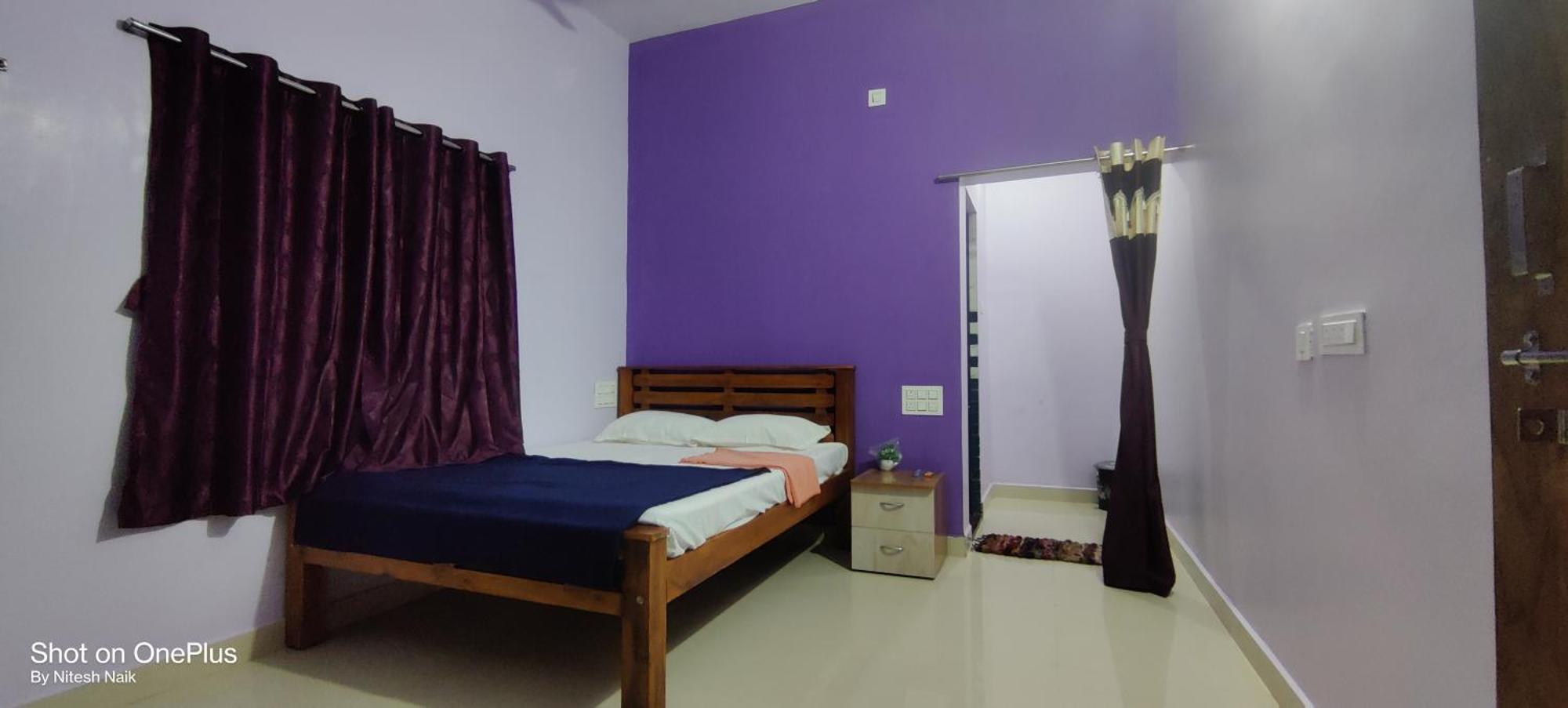 Navni Beach View Stay Гокарна Екстериор снимка