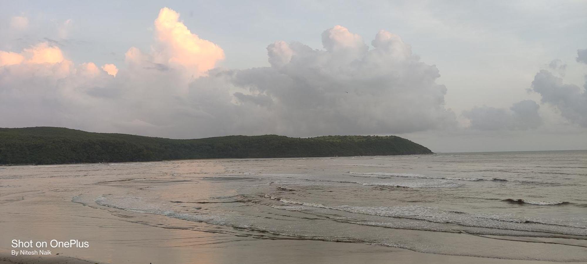 Navni Beach View Stay Гокарна Екстериор снимка