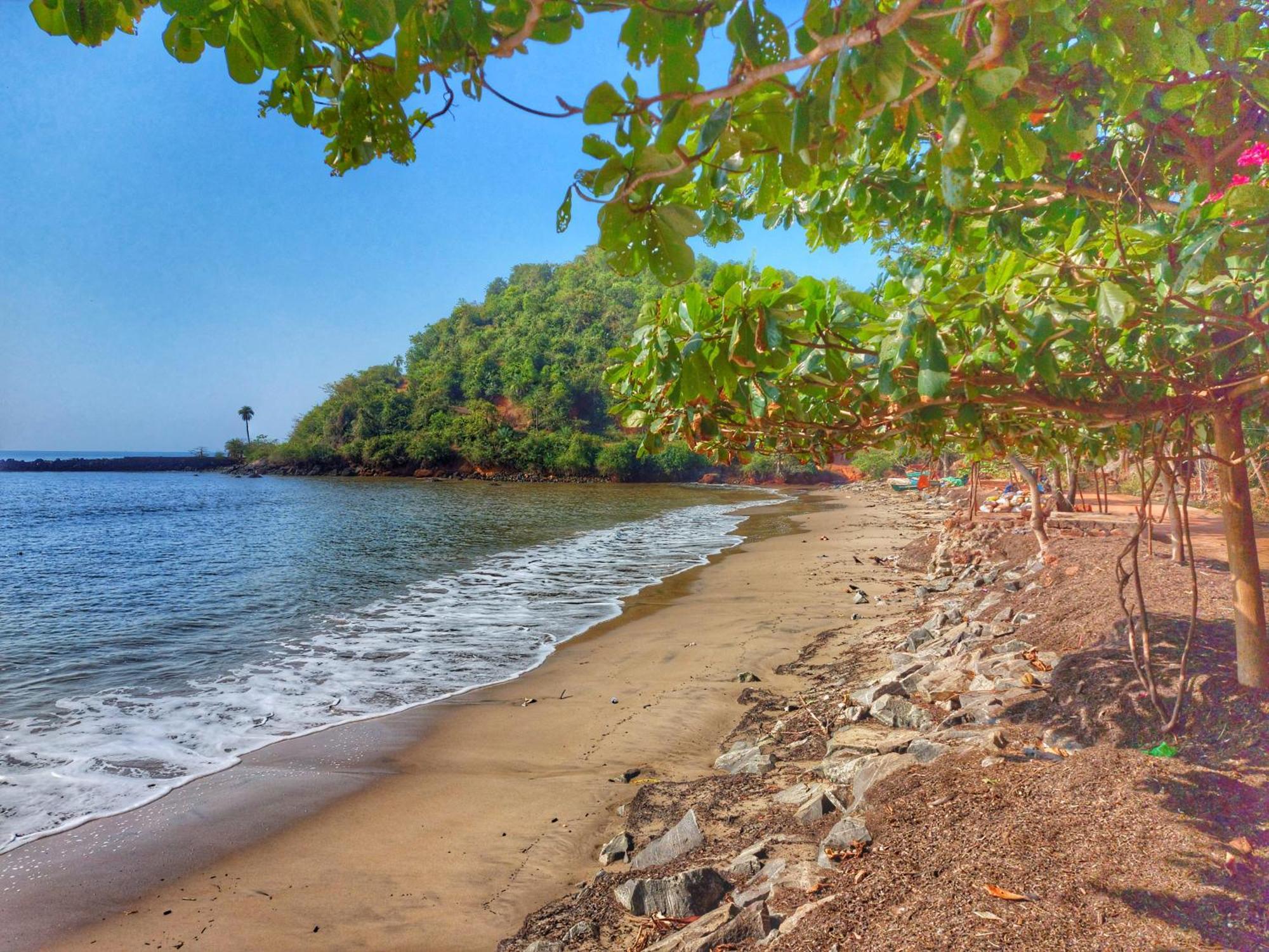 Navni Beach View Stay Гокарна Екстериор снимка
