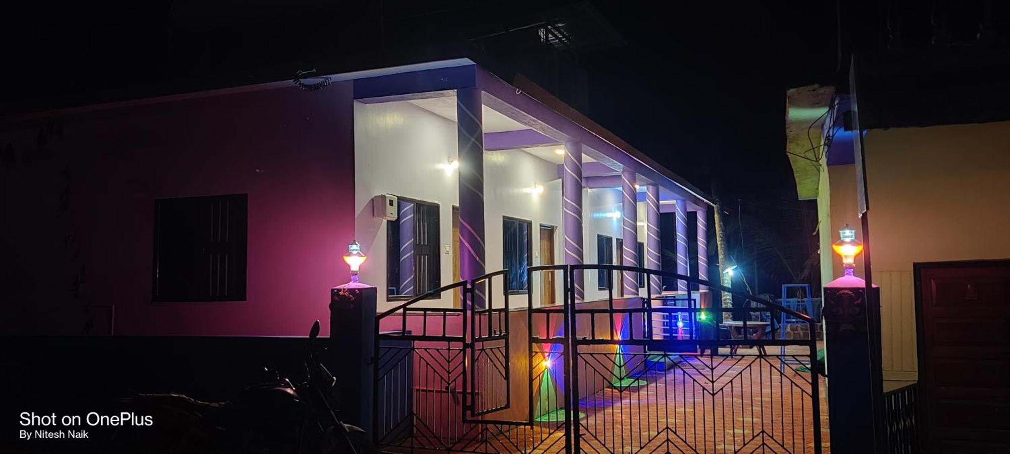 Navni Beach View Stay Гокарна Екстериор снимка